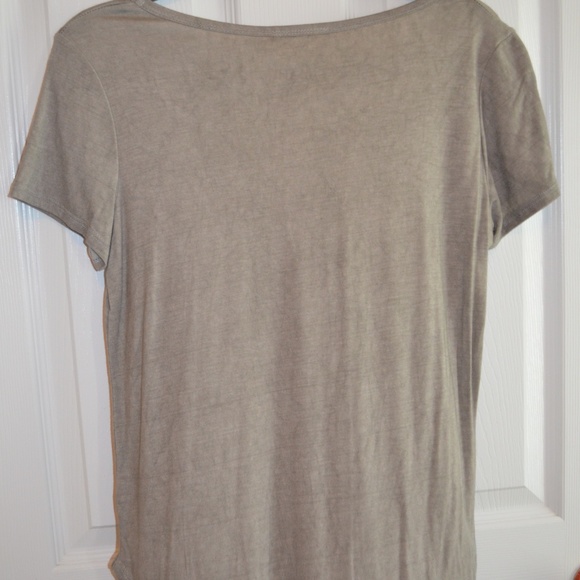 Criss-Cross Scoop Top - Picture 3 of 3